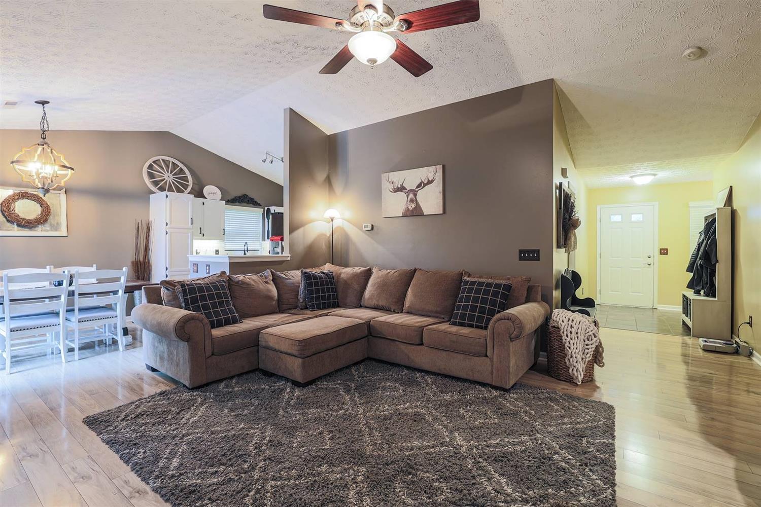 902 Greengate Drive Lebanon, OH 45036 - Photo 5 of 25 Gallery Image 5