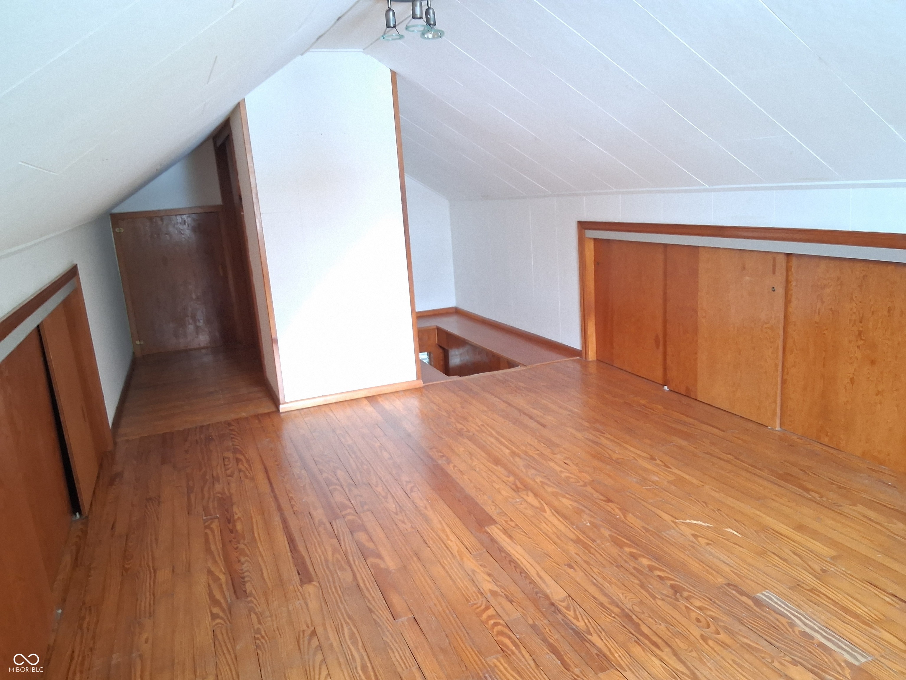 10544 Dalton Road Hagerstown, IN 47346 - Photo 12 of 21