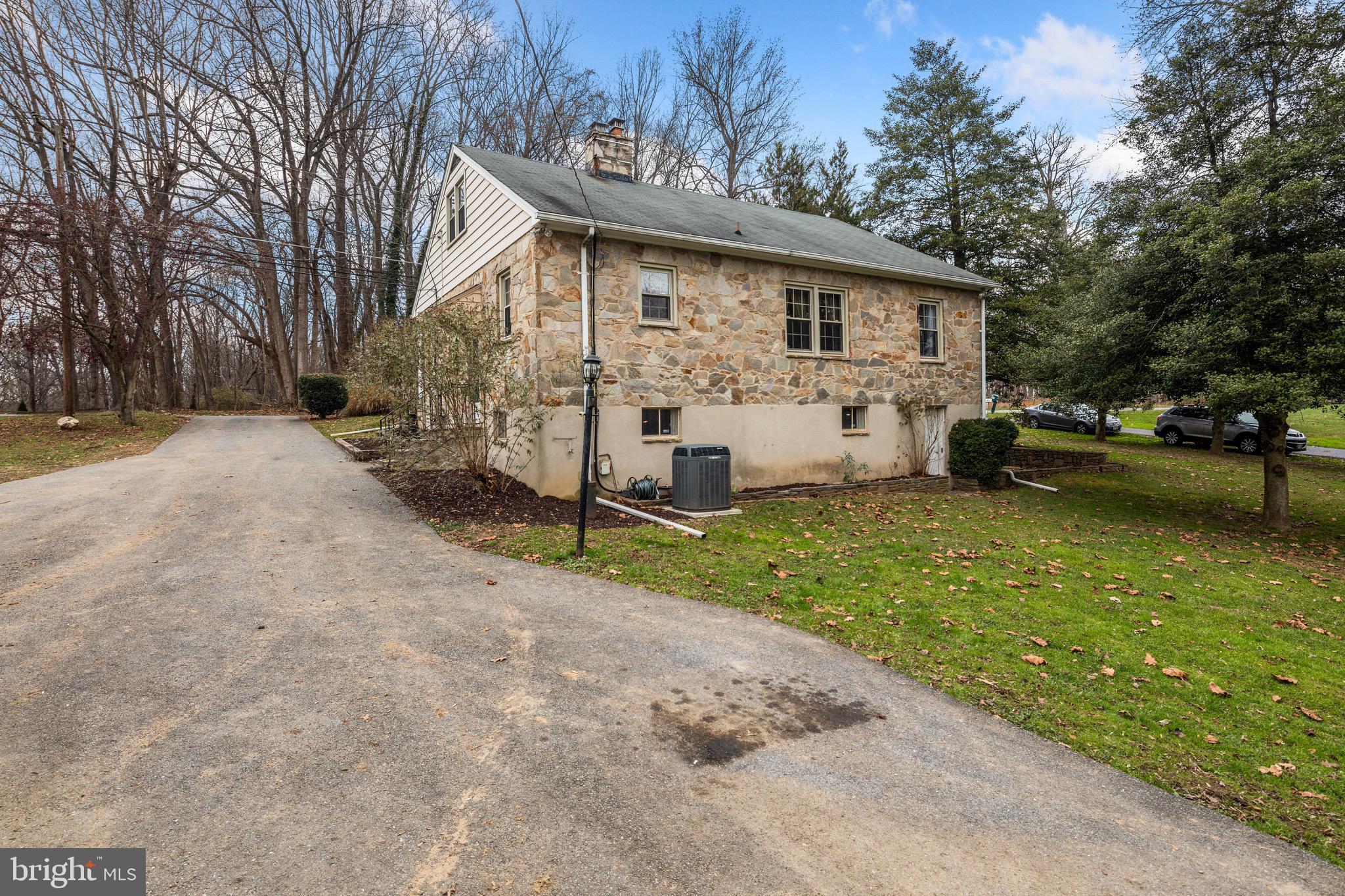 4609 Wards Chapel Road Owings Mills, MD 21117 - Photo 11 of 64 Rear