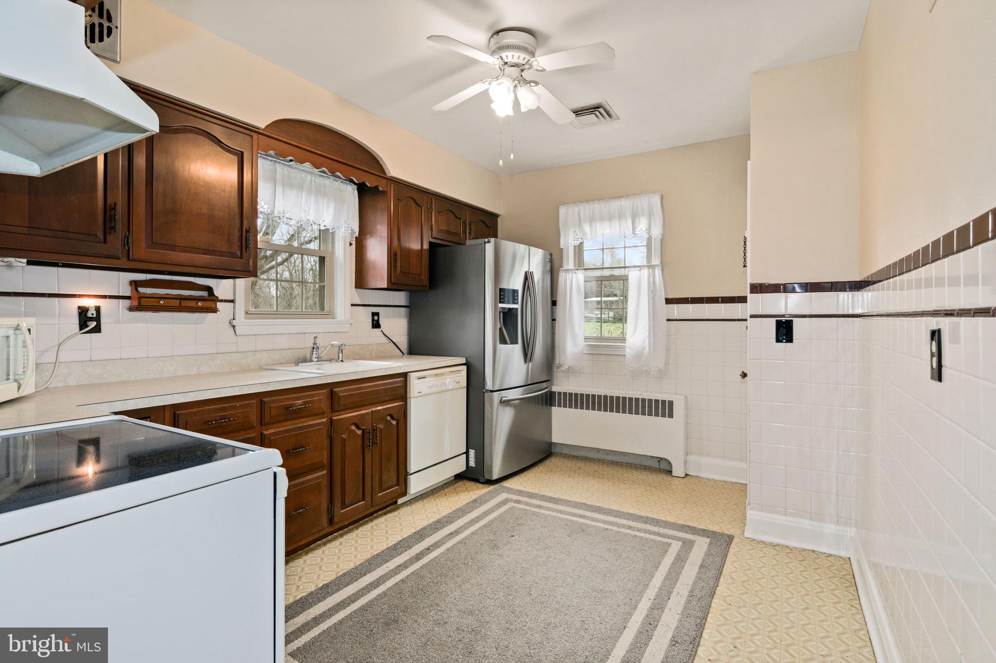 4609 Wards Chapel Road Owings Mills, MD 21117 - Photo 20 of 64 Kitchen