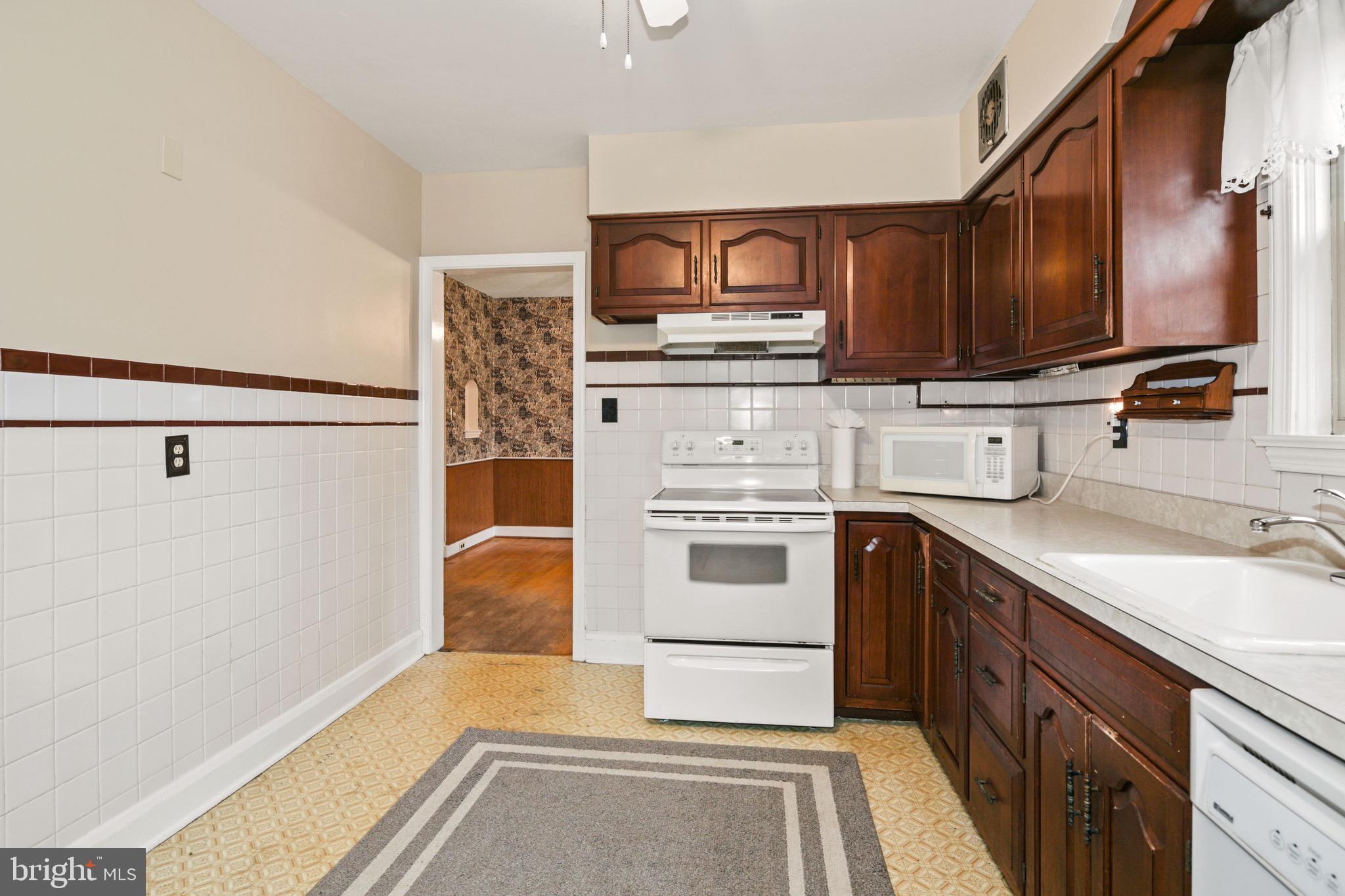 4609 Wards Chapel Road Owings Mills, MD 21117 - Photo 22 of 64 Kitchen
