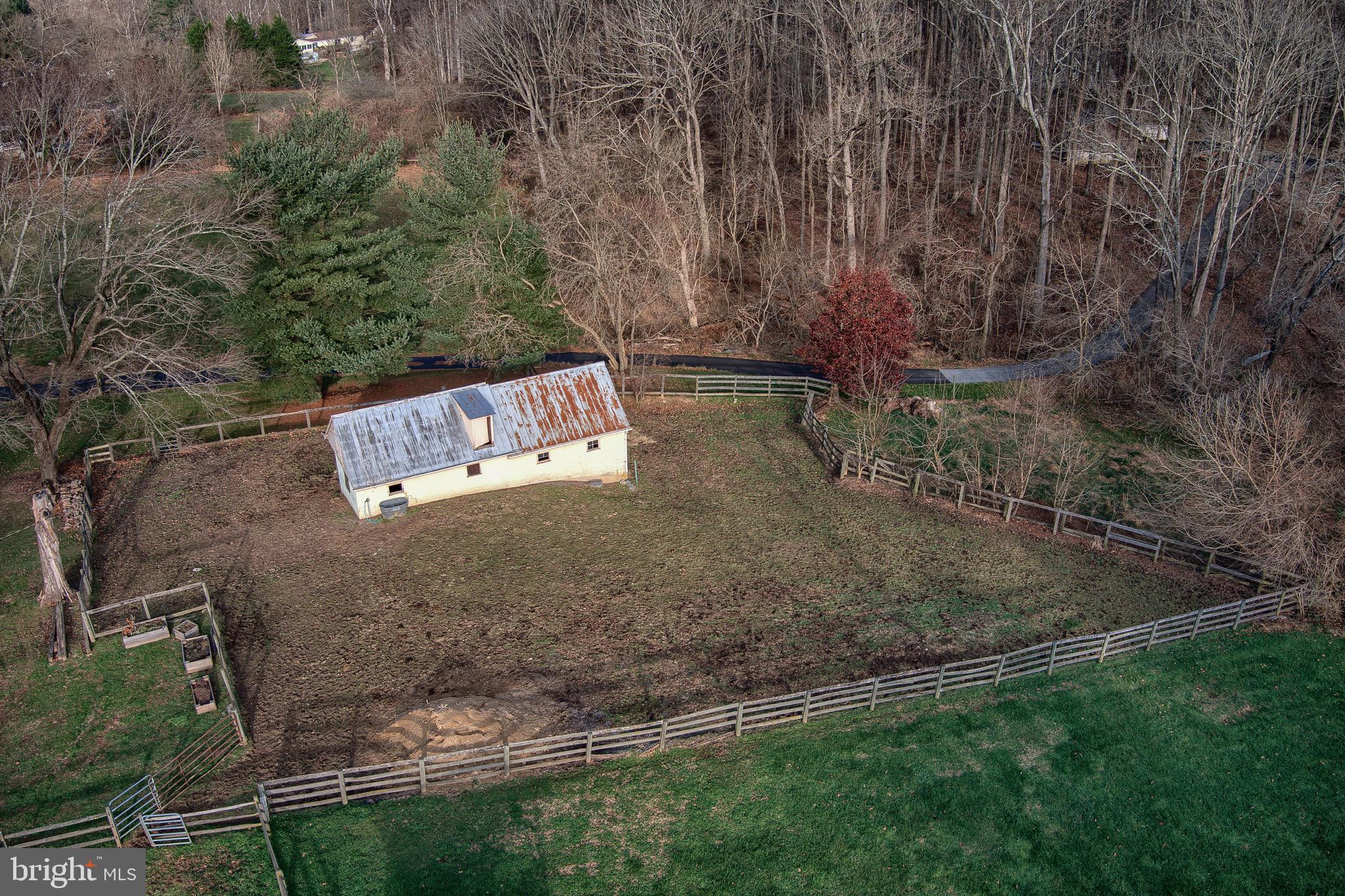 4609 Wards Chapel Road Owings Mills, MD 21117 - Photo 53 of 64 Barn and paddock