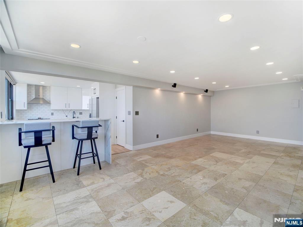 250 Gorge Road, Unit 29L Cliffside Park, NJ 07010 - Photo 5 of 31