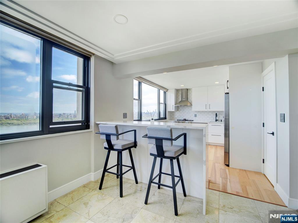 250 Gorge Road, Unit 29L Cliffside Park, NJ 07010 - Photo 8 of 31