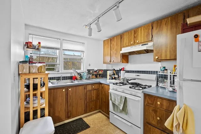 $949,000 | 21 Franklin Street, Woburn, MA 01801