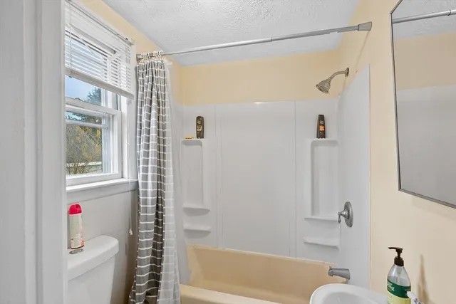 $949,000 | 21 Franklin Street, Woburn, MA 01801