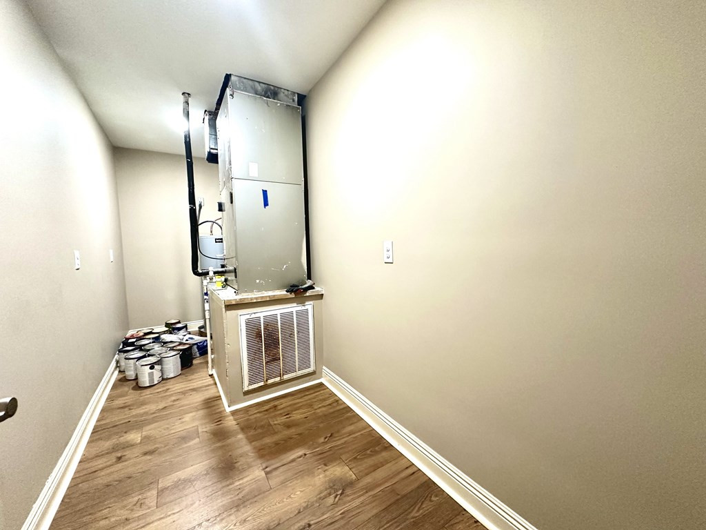 1015 Walker Lane Summit, MS 39666 - Photo 23 of 41 Utility closet