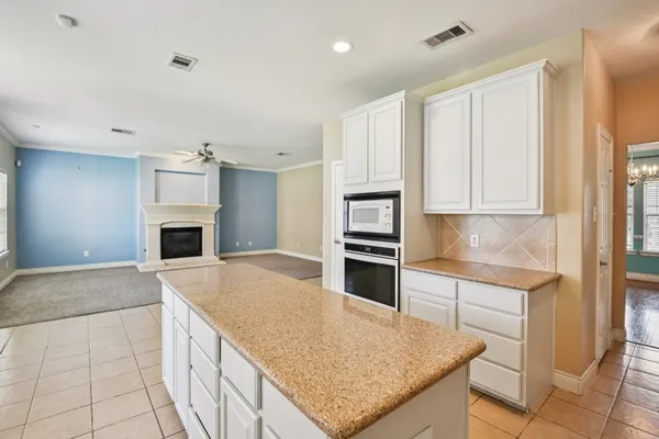 $329,900 | 101 Borondo Reach, La Marque, TX 77568