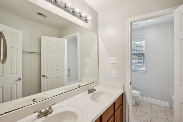 $329,900 | 101 Borondo Reach, La Marque, TX 77568