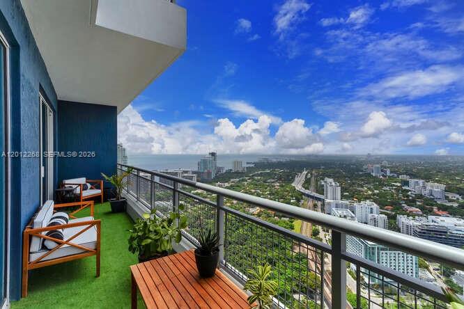 60 Southwest 13th Street, Unit 4005 Miami, FL 33130 - Photo 19 of 26