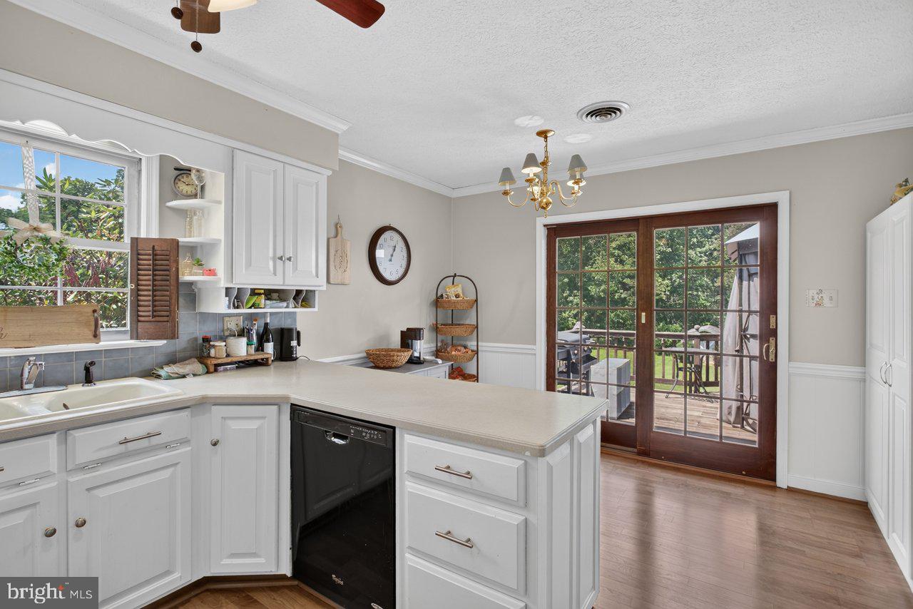 207 Circle View Road Luray, VA 22835 - Photo 15 of 74 Gallery Image 15