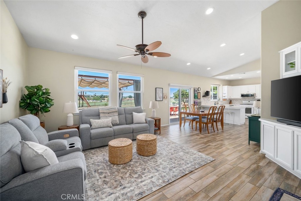 310 Whitewater Road Templeton, CA 93465 - Photo 12 of 35