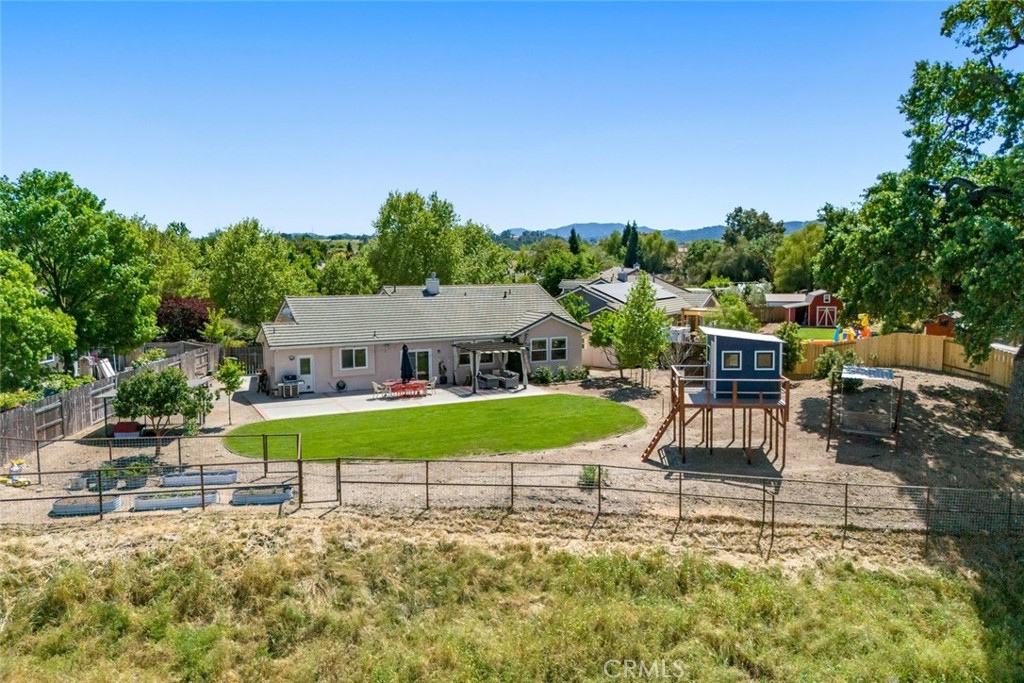 310 Whitewater Road Templeton, CA 93465 - Photo 34 of 35