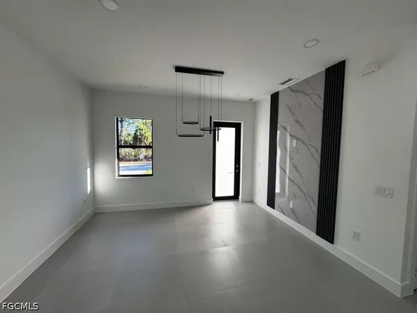 $2,250 | 1037 Barcelona Street East, Lehigh Acres, FL 33974