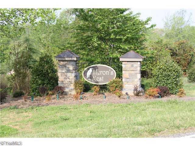 6301 Nesting Way Oak Ridge, NC 27310 - Photo 2 of 8