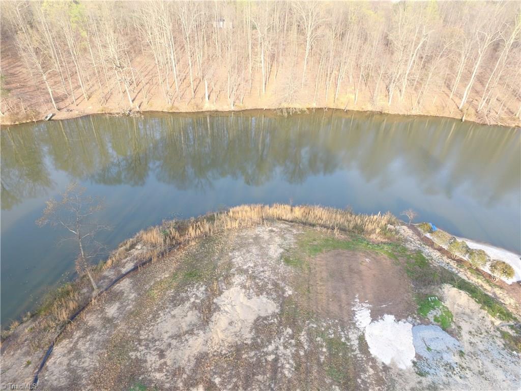 6301 Nesting Way Oak Ridge, NC 27310 - Photo 3 of 8