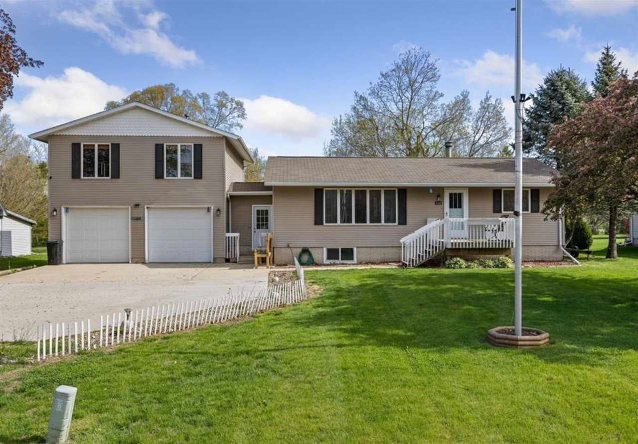 4223 V Street Homestead, IA 52236 - Photo 1 of 1 Gallery Image 1