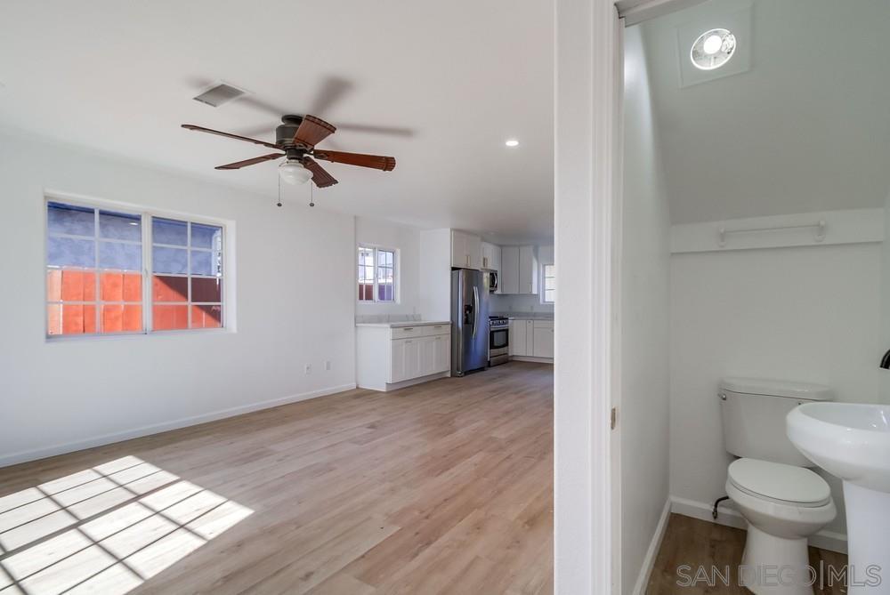 796 West Washington Avenue El Cajon, CA 92020 - Photo 43 of 71