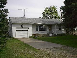 13841 North Ridge Road Milan, MI 48160 - Photo 1 of 20 464473.JPG