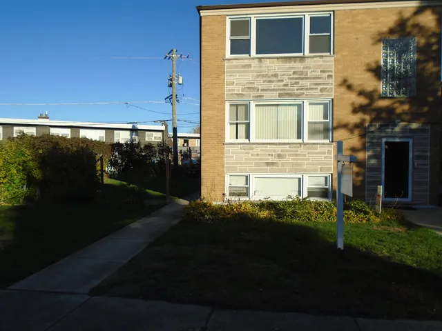 $649,000 | 8037 North Oriole Avenue, Niles, IL 60714