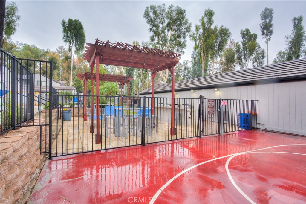 600 Central, Unit 328 Riverside, CA 92507 - Photo 32 of 37 Gallery Image 32