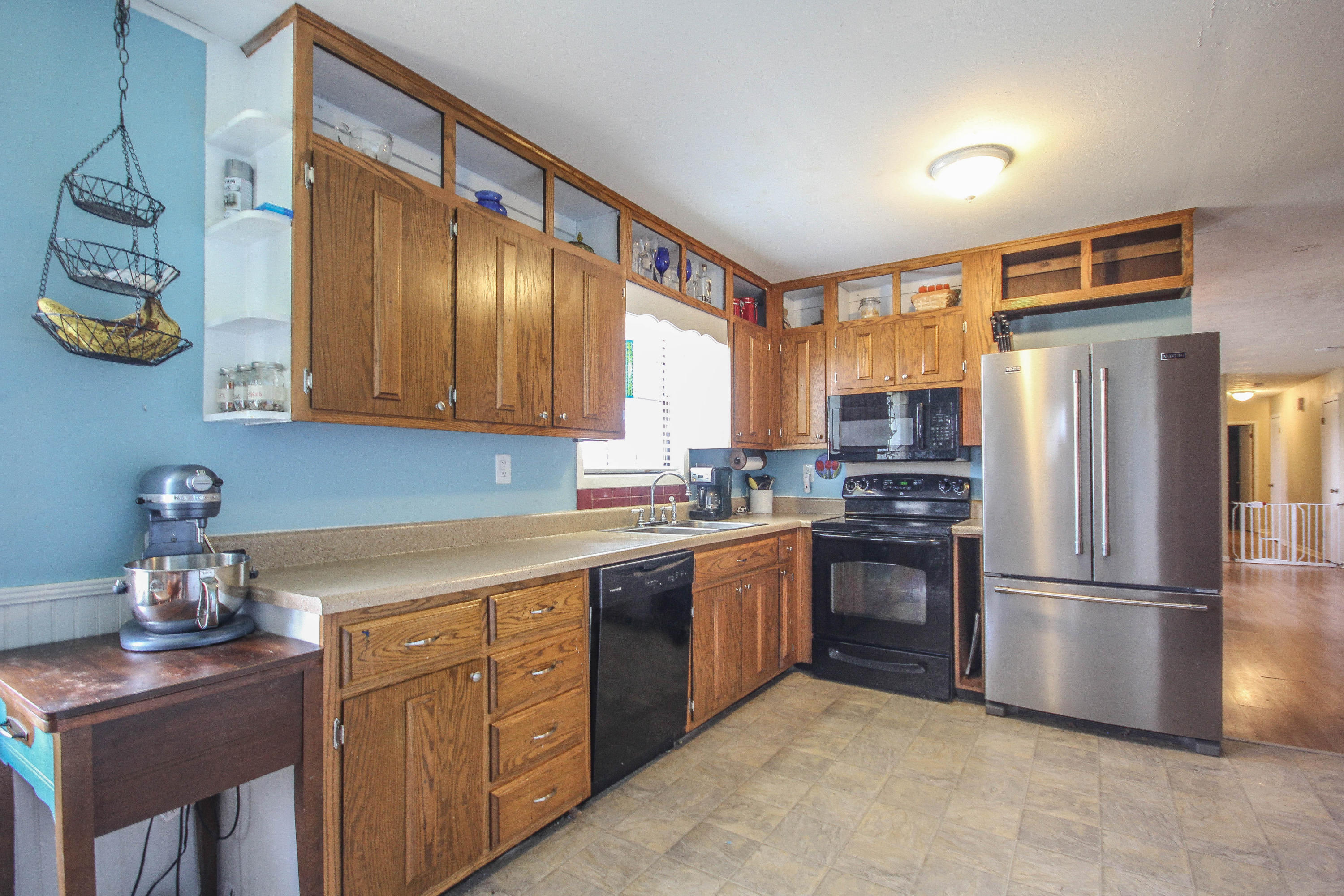 218 North Springview Road Maryville, TN 37801 - Photo 8 of 37 Kitchen