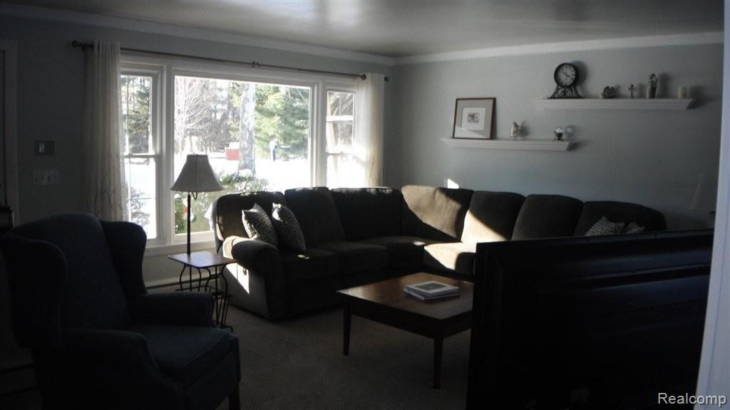 11579 Dewitt Road Belleville, MI 48111 - Photo 11 of 20 Dewitt 033.JPG