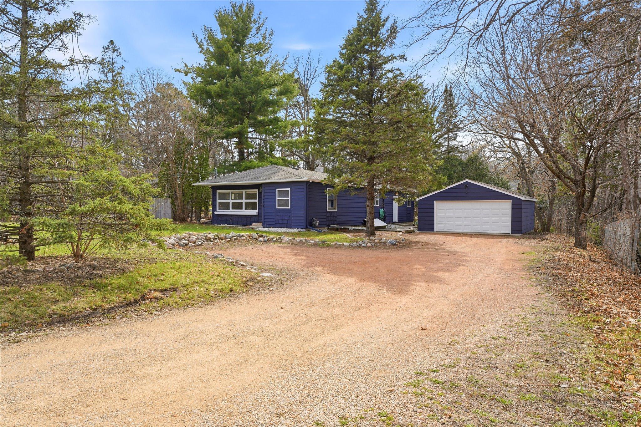 2918 County Road 101 Wayzata, MN 55391 - Photo 4 of 30