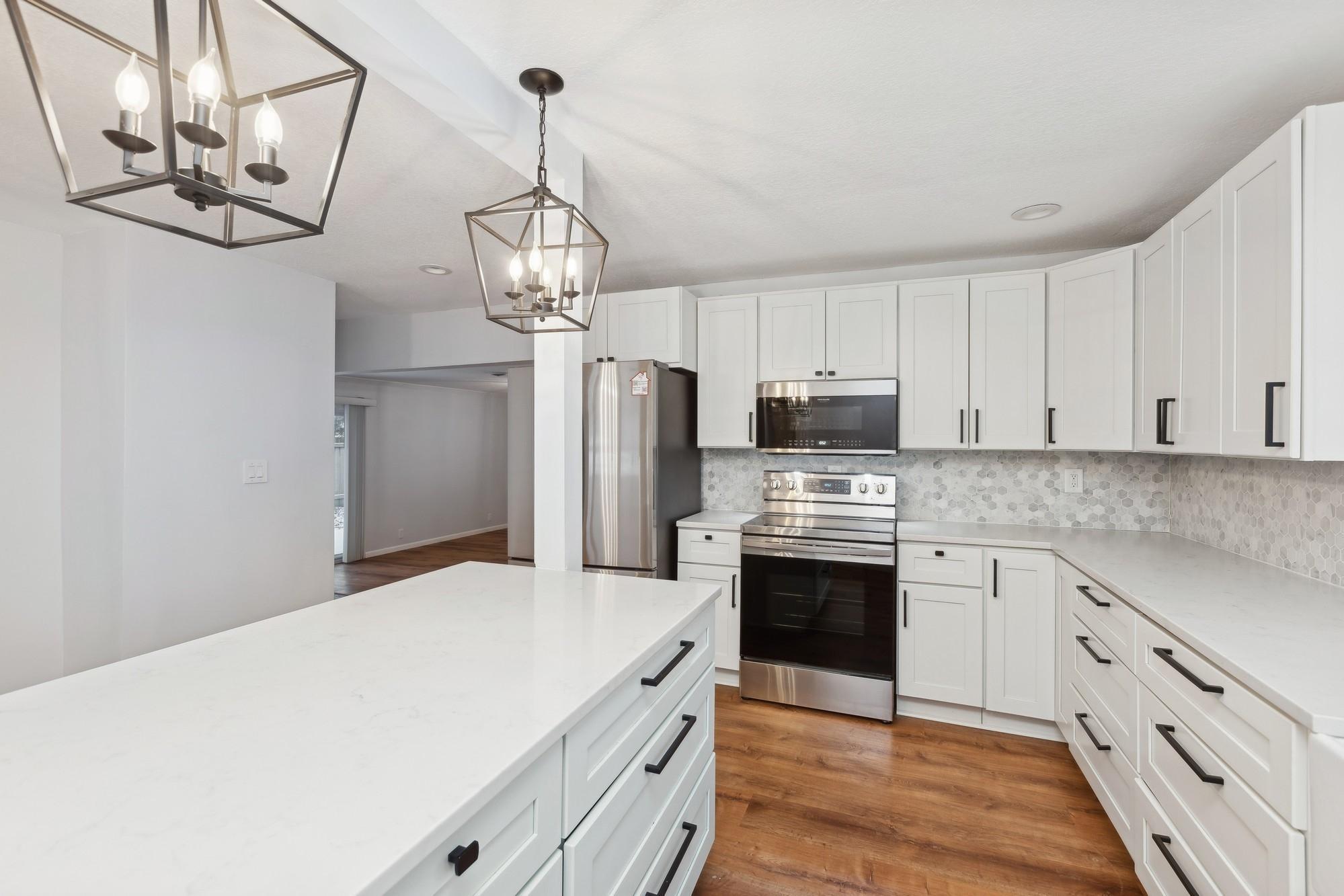 2918 County Road 101 Wayzata, MN 55391 - Photo 5 of 30
