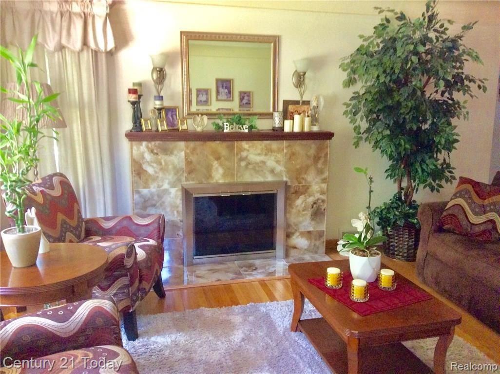 10381 Wayne Road Livonia, MI 48150 - Photo 7 of 54 IMG_5435.jpg