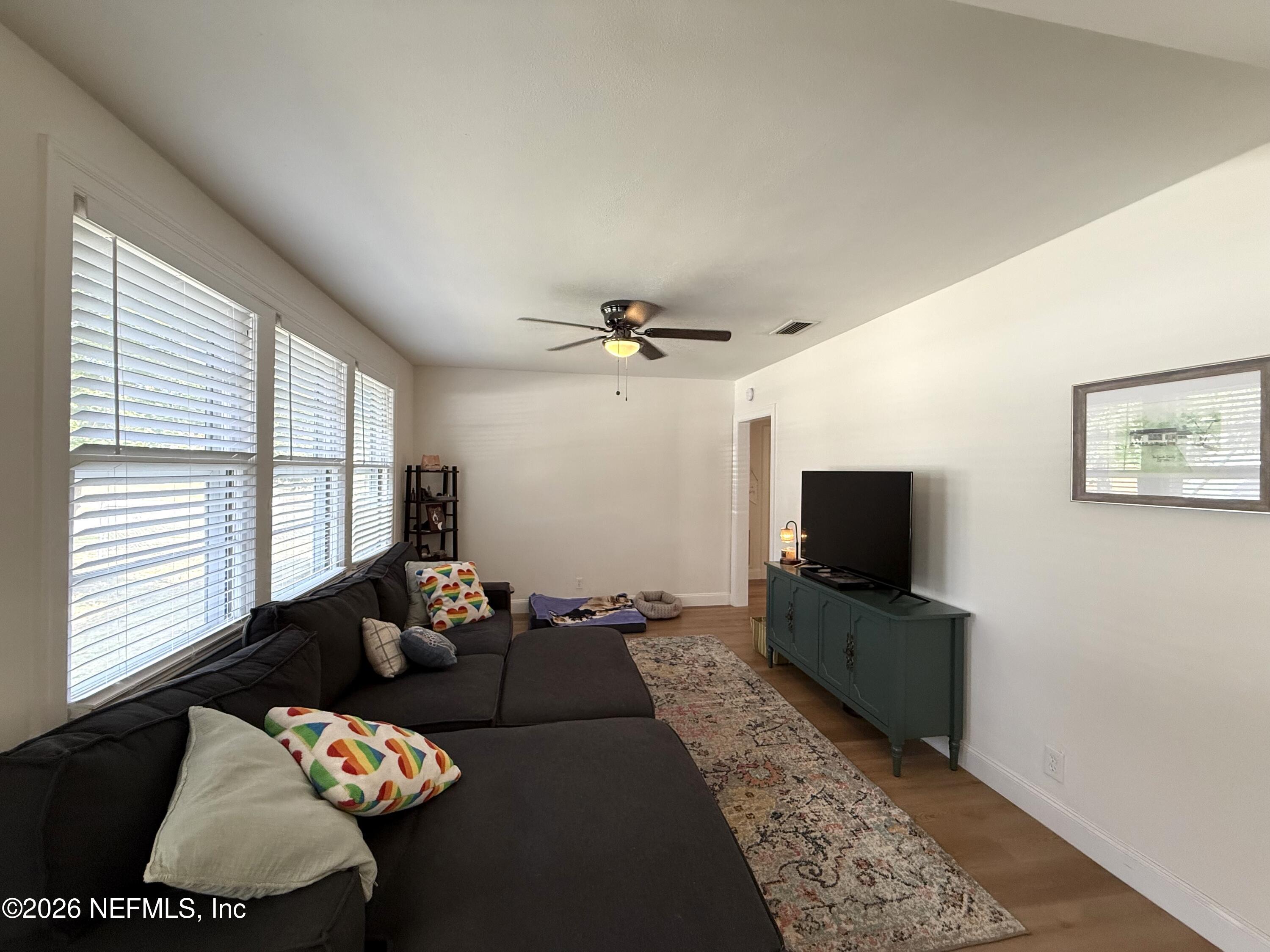 5352 Appleton Avenue Jacksonville, FL 32210 - Photo 3 of 11 IMG_7396