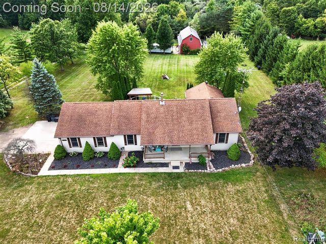 $400,000 | 11342 South Morrish Road, Gaines, MI 48436