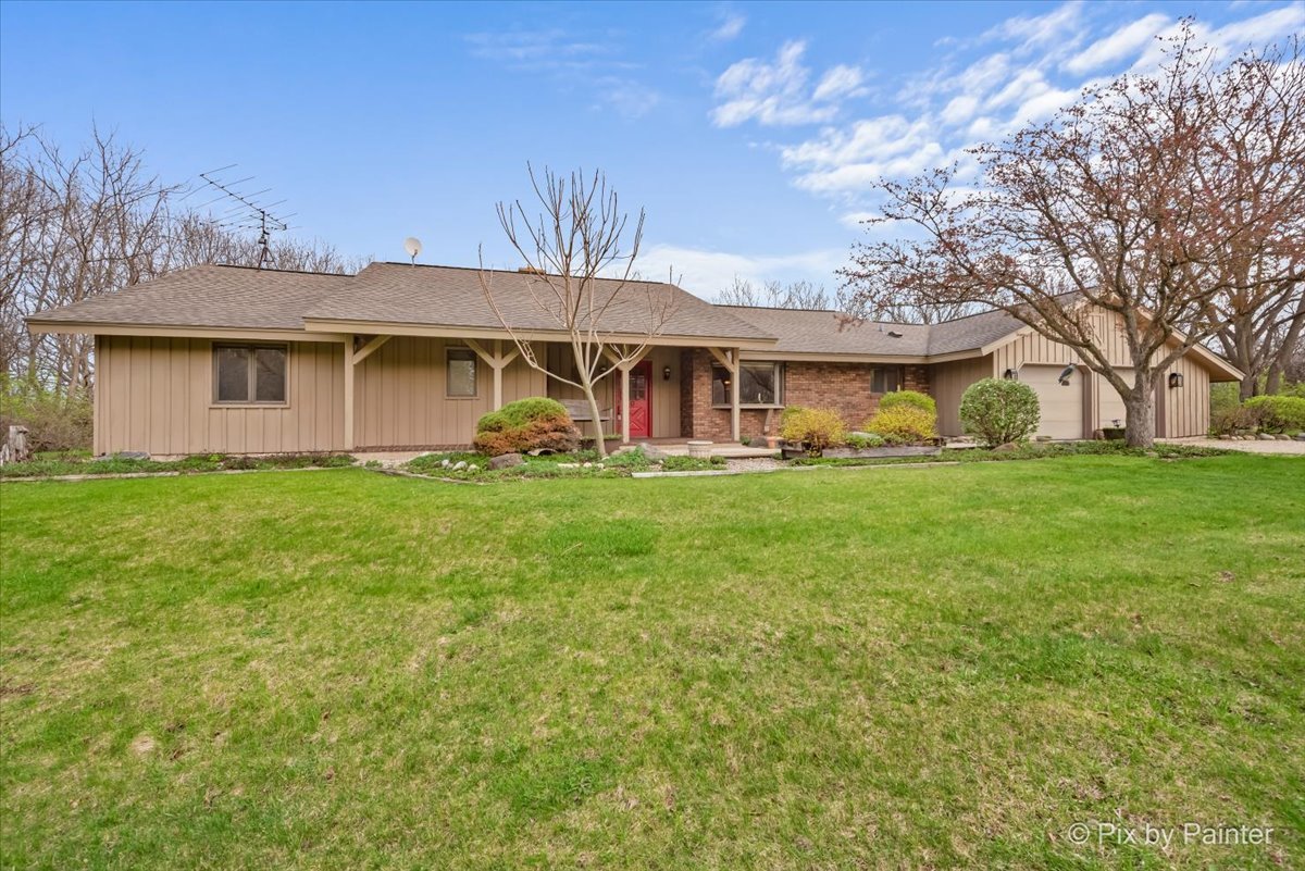 1310 South Fleming Road Bull Valley, IL 60098 - Photo 2 of 55