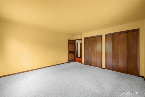 $750,000 | 1310 South Fleming Road, Bull Valley, IL 60098