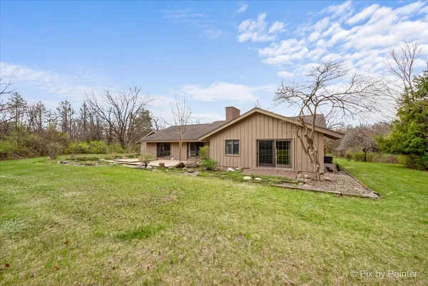 $750,000 | 1310 South Fleming Road, Bull Valley, IL 60098