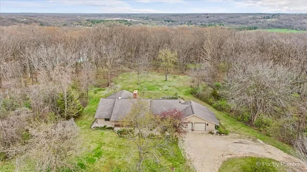$750,000 | 1310 South Fleming Road, Bull Valley, IL 60098