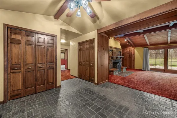 $750,000 | 1310 South Fleming Road, Bull Valley, IL 60098
