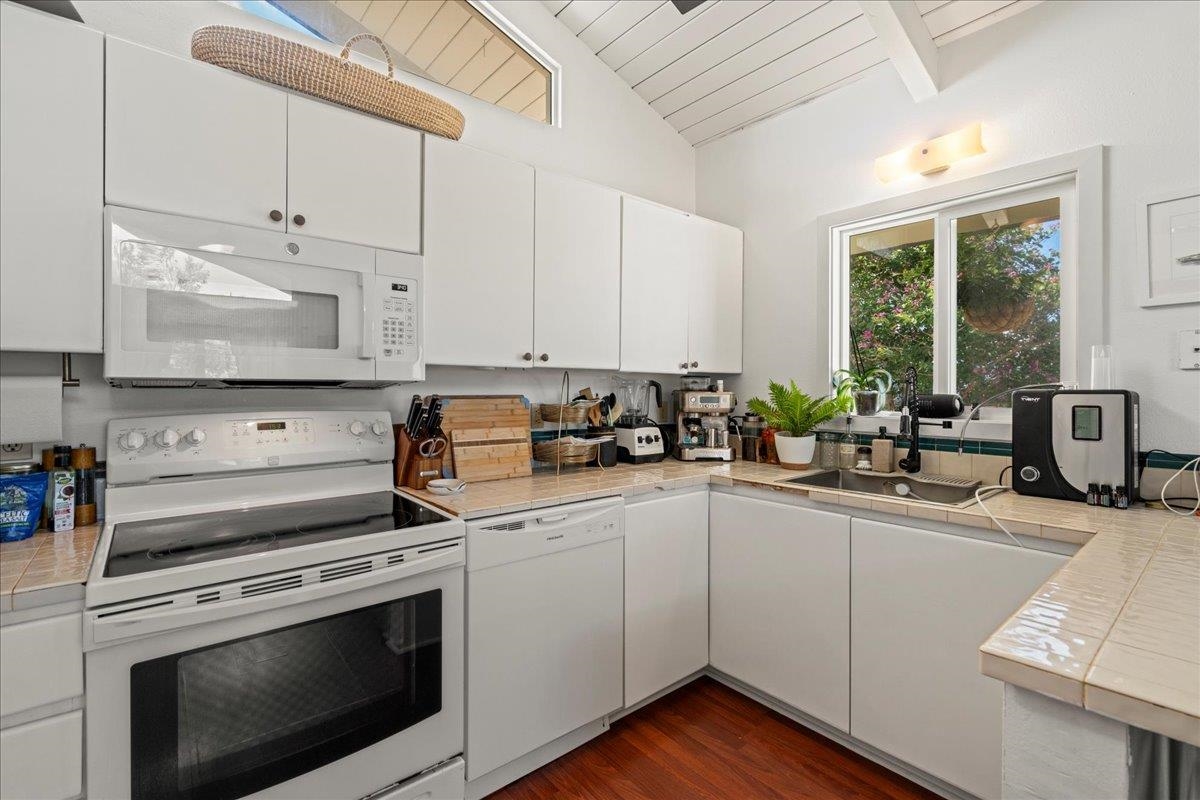 5000 Lower Honoapiilani Road Lahaina, HI 96761 - Photo 38 of 49 Gallery Image 38