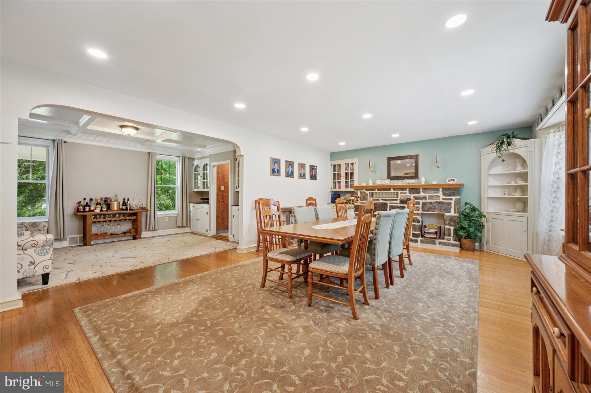 2440 Walton Road Huntingdon Valley, PA 19006 - Photo 7 of 47 a view of a dining room with furniture