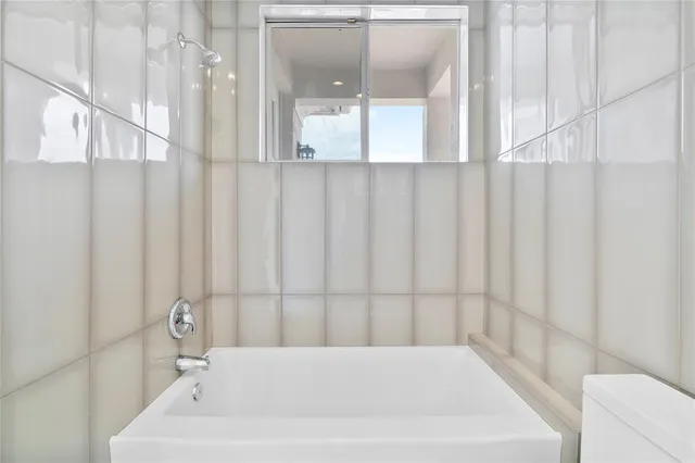 $928,000 | 760 Seaview Drive, Juno Beach, FL 33408