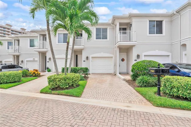 $928,000 | 760 Seaview Drive, Juno Beach, FL 33408