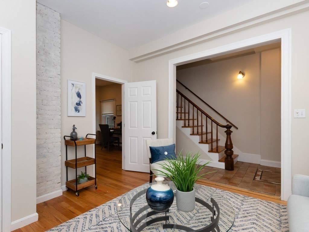 27 School Street Boston, MA 02119 - Photo 5 of 41