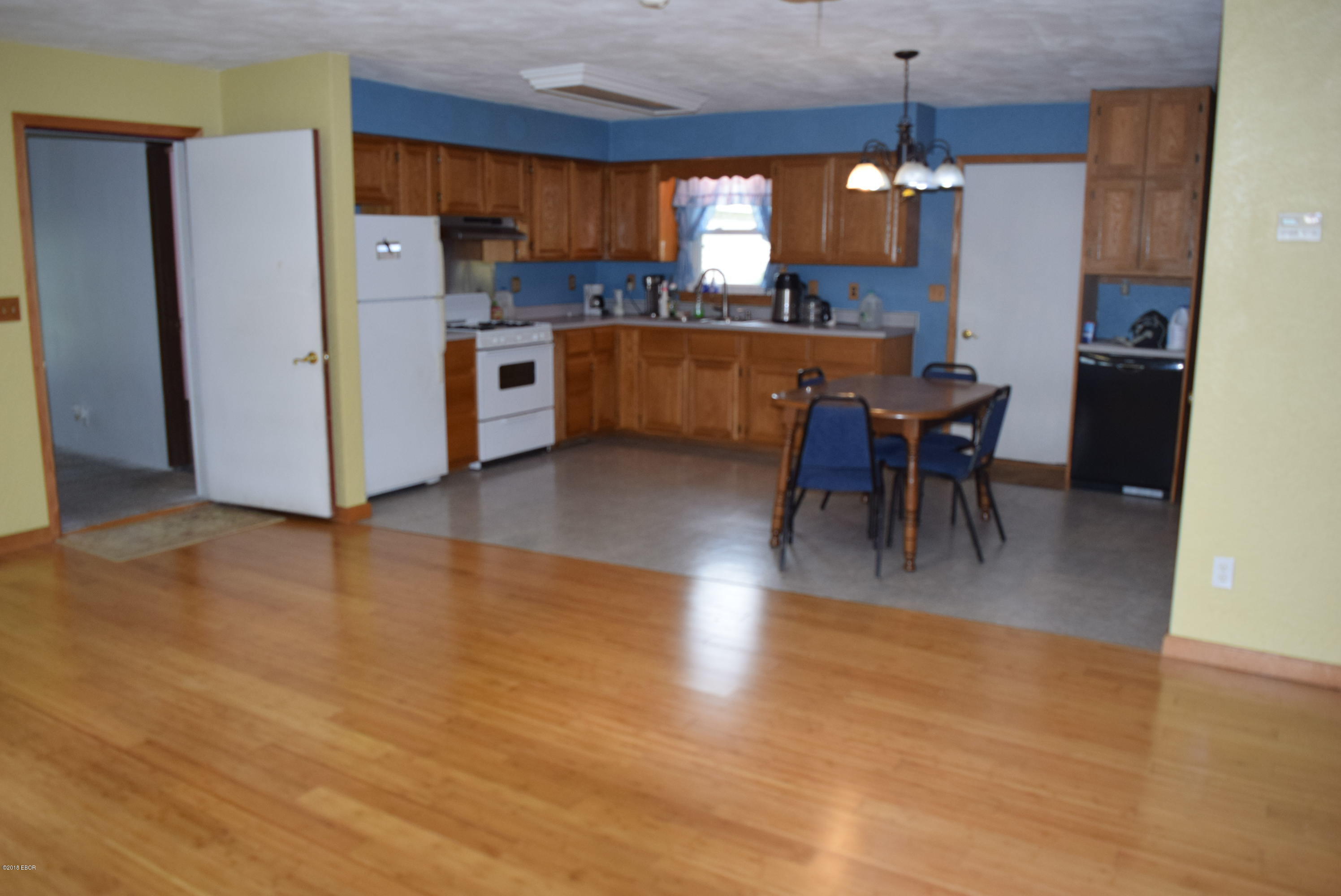 2220 Highway 45 Rinard, IL 62878 - Photo 8 of 41 Gallery Image 8