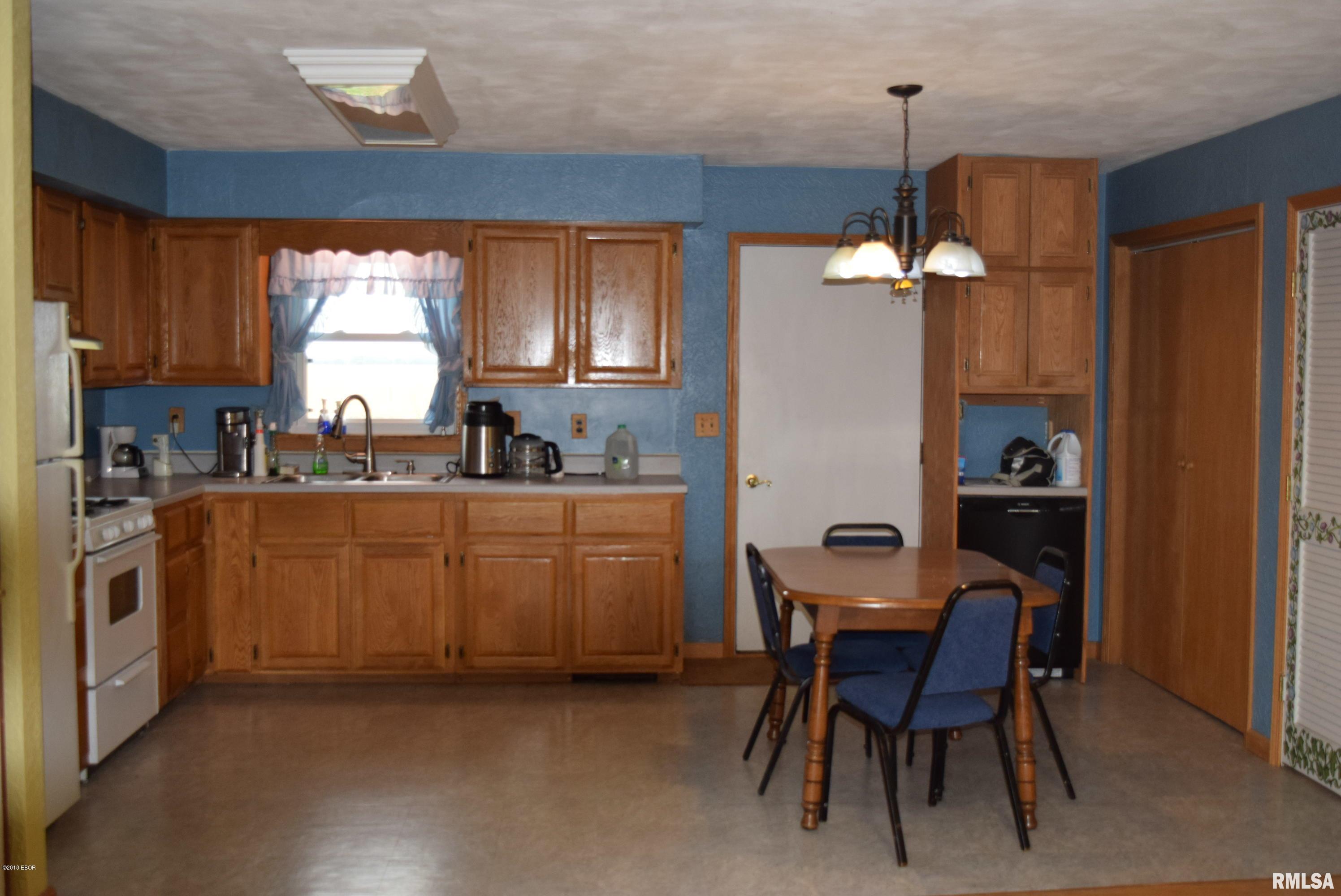 2220 Highway 45 Rinard, IL 62878 - Photo 10 of 41 Gallery Image 10