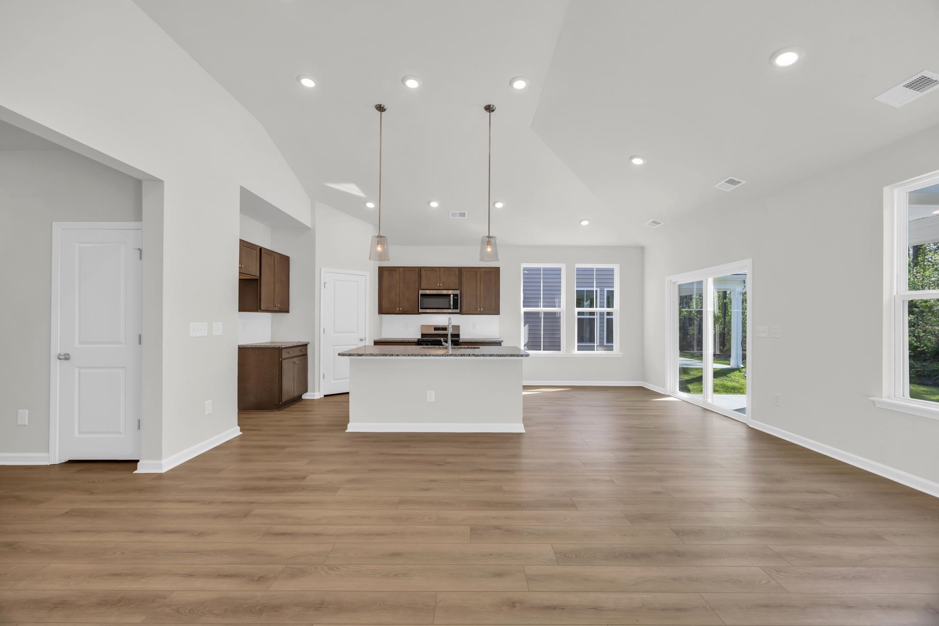 743 Sun Colony Boulevard Longs, SC 29568 - Photo 5 of 17