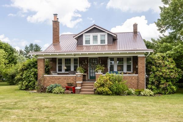 2132 Mercer Road New Brighton, PA 15066 - Photo 1 of 34