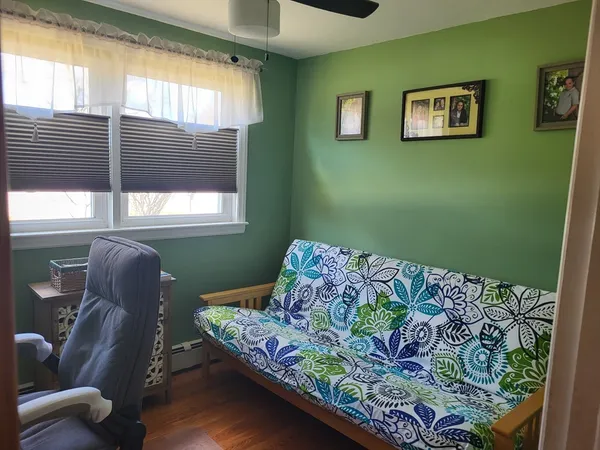 $435,000 | 200 Underwood Avenue, Warwick, RI 02888