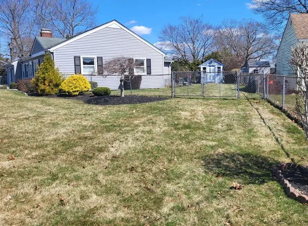 $435,000 | 200 Underwood Avenue, Warwick, RI 02888