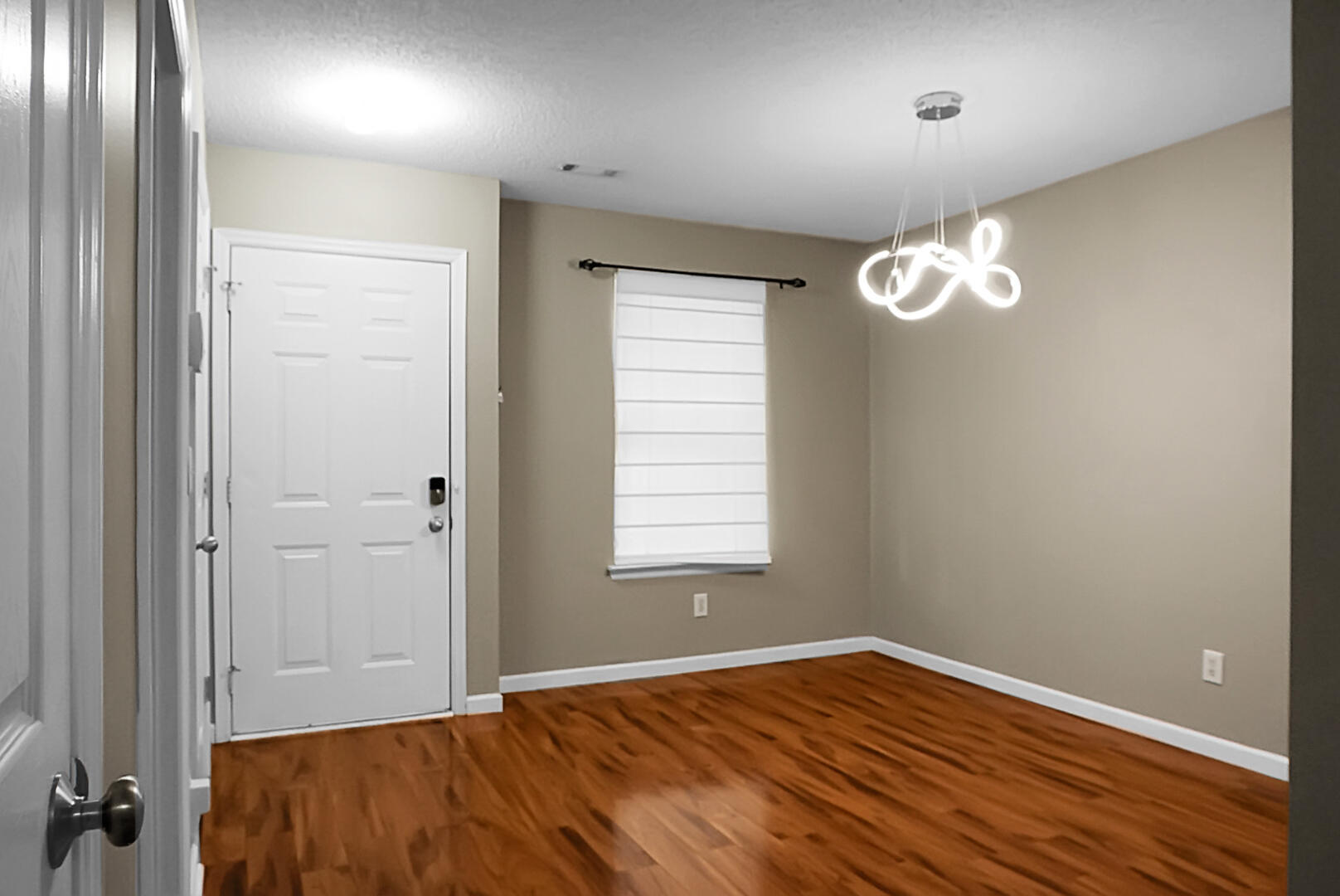 7947 Vermont Road North Charleston, SC 29418 - Photo 4 of 23 Dining Room
