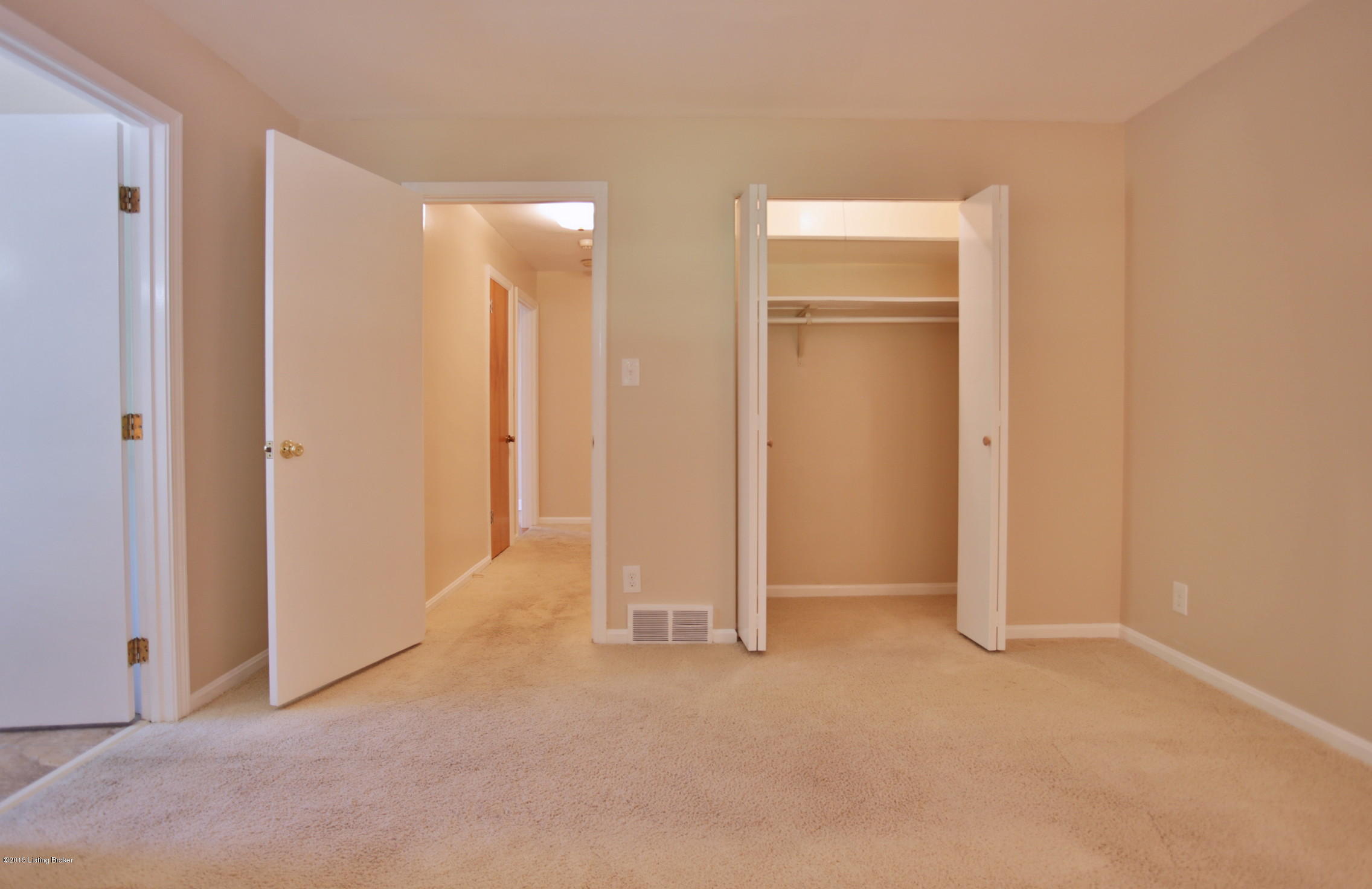 9004 Waltlee Road Louisville, KY 40291 - Photo 29 of 41 29